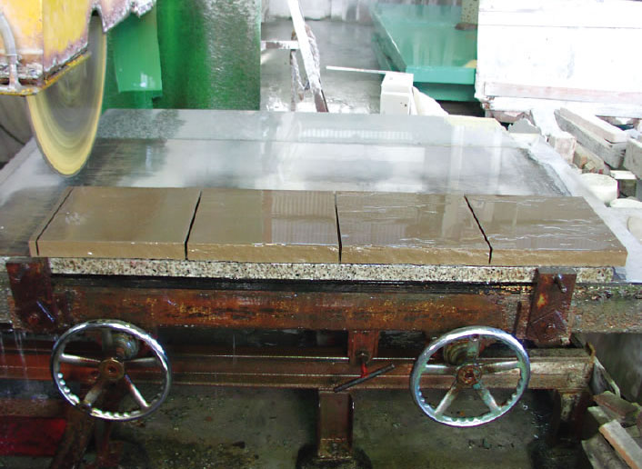 石加工 石道具 自然石などのマテリアル 取扱い商品一覧 おしゃ楽は 庭 ガーディング 外構 エクステリア用のおしゃれな敷石 景石 石畳 積石 砂利などの自然石を輸入販売している西洋庭石店です 石加工 石道具 自然石などのマテリアル 取扱い商品一覧 おしゃ楽は 庭 ガーディング 外構 エクステリア用のおしゃれな敷石 景石 石畳 積石 砂利などの自然石を輸入販売している西洋庭石店です